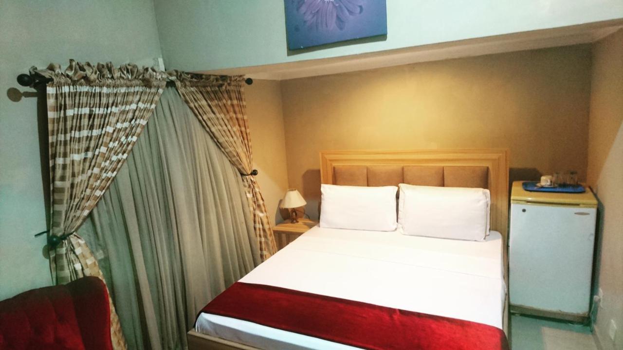 The Ambassadors Hotel Lagos Exterior photo